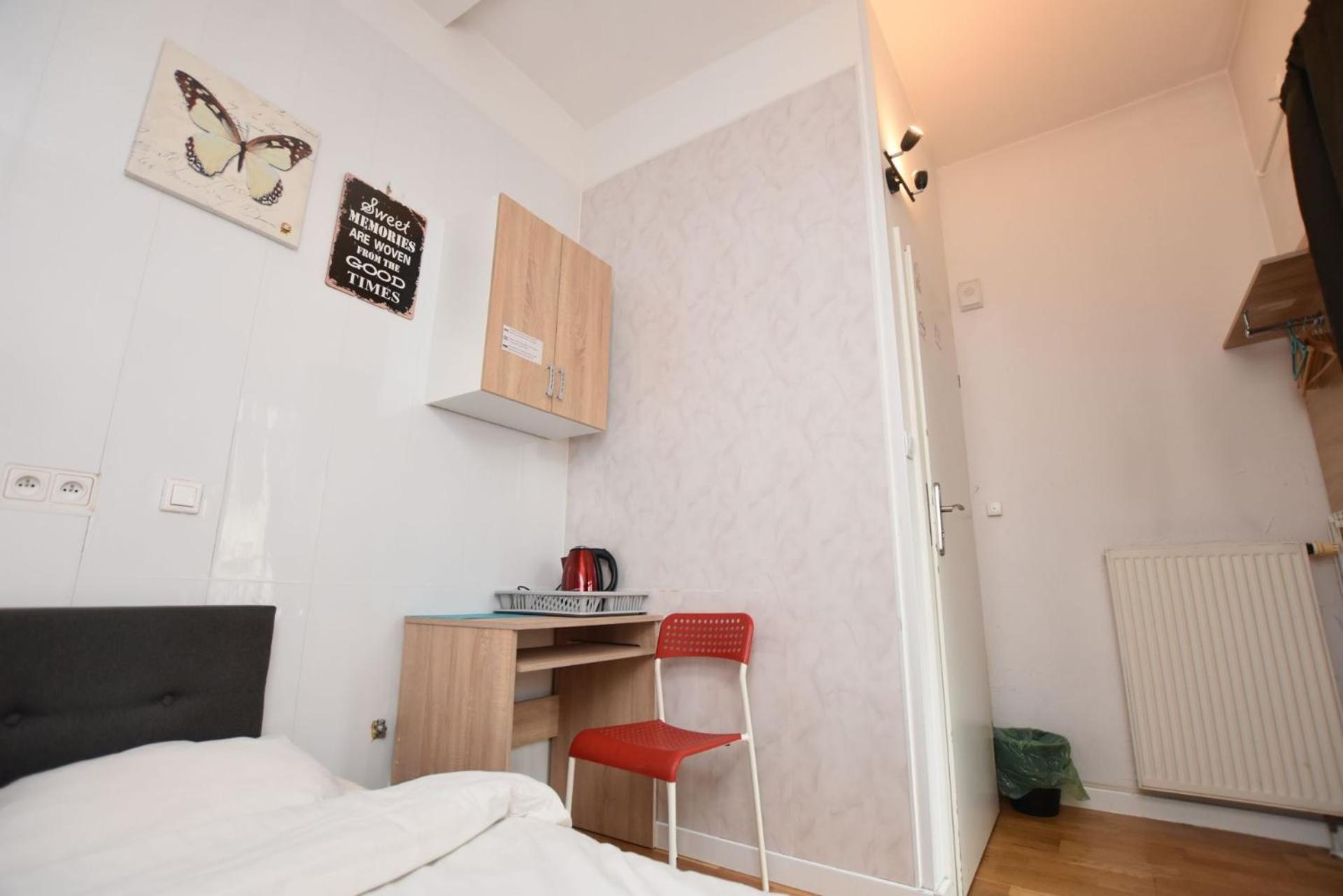 City Central Hostel - Pokoje Prywatne Wroclaw Ngoại thất bức ảnh