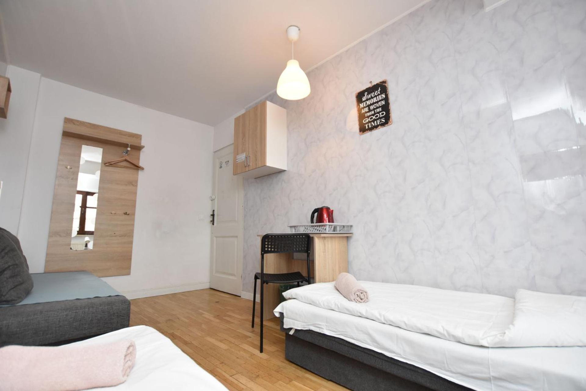 City Central Hostel - Pokoje Prywatne Wroclaw Ngoại thất bức ảnh